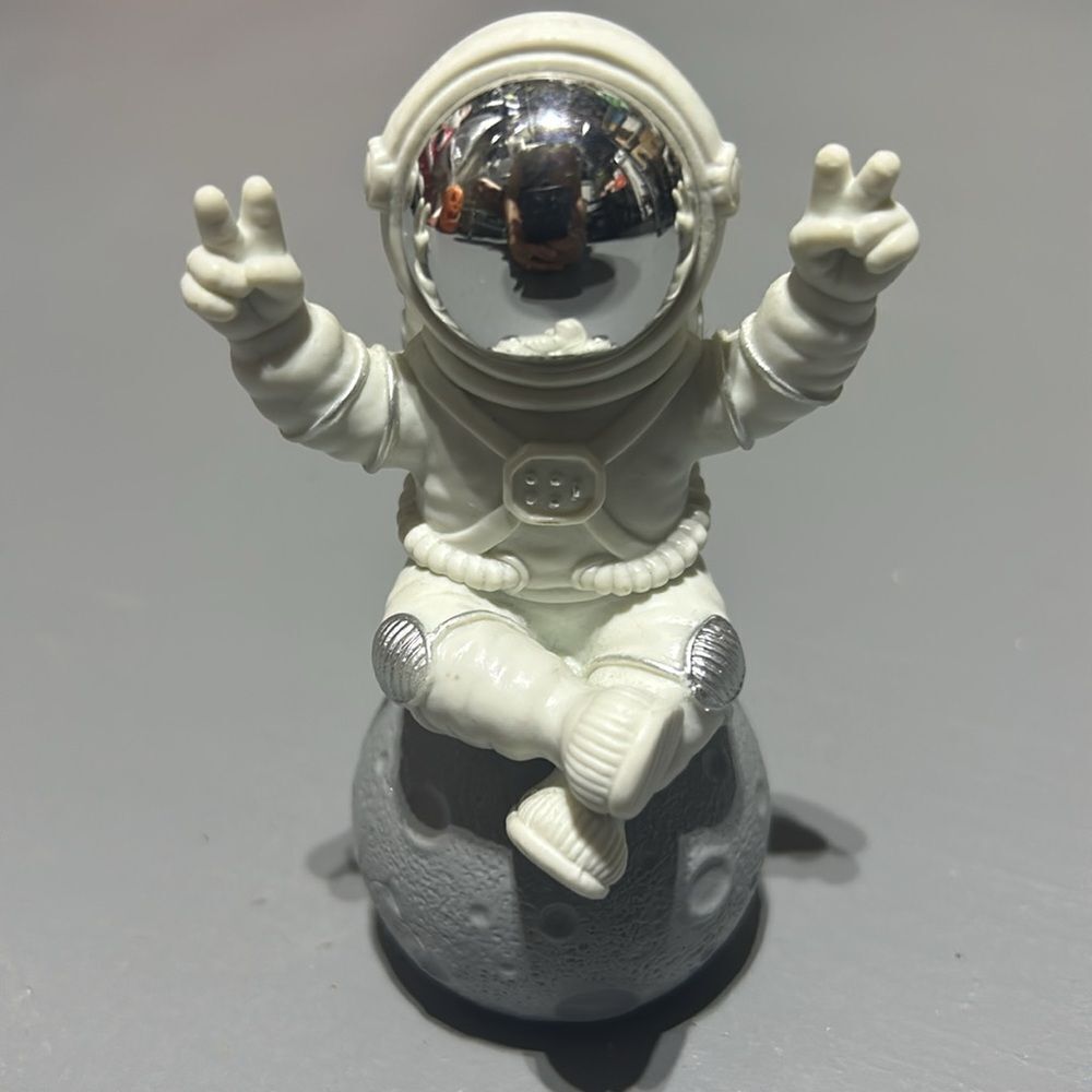 Astronaut Decorative Figure